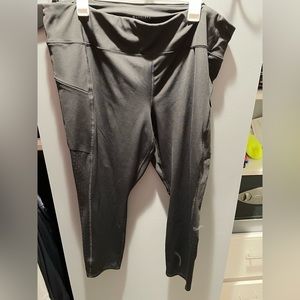 Athleta Contender Laser Cut 7/8 Tight Pockets Black Womens Plus Size 2X